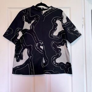 Gorgeous COS blouse size 8 with abstract print